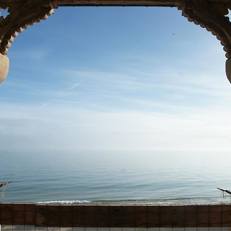 ليو سور مير La Villa Louis, La Chambre Rose, Maison D'Hotes Vue Mer, المظهر الخارجي الصورة